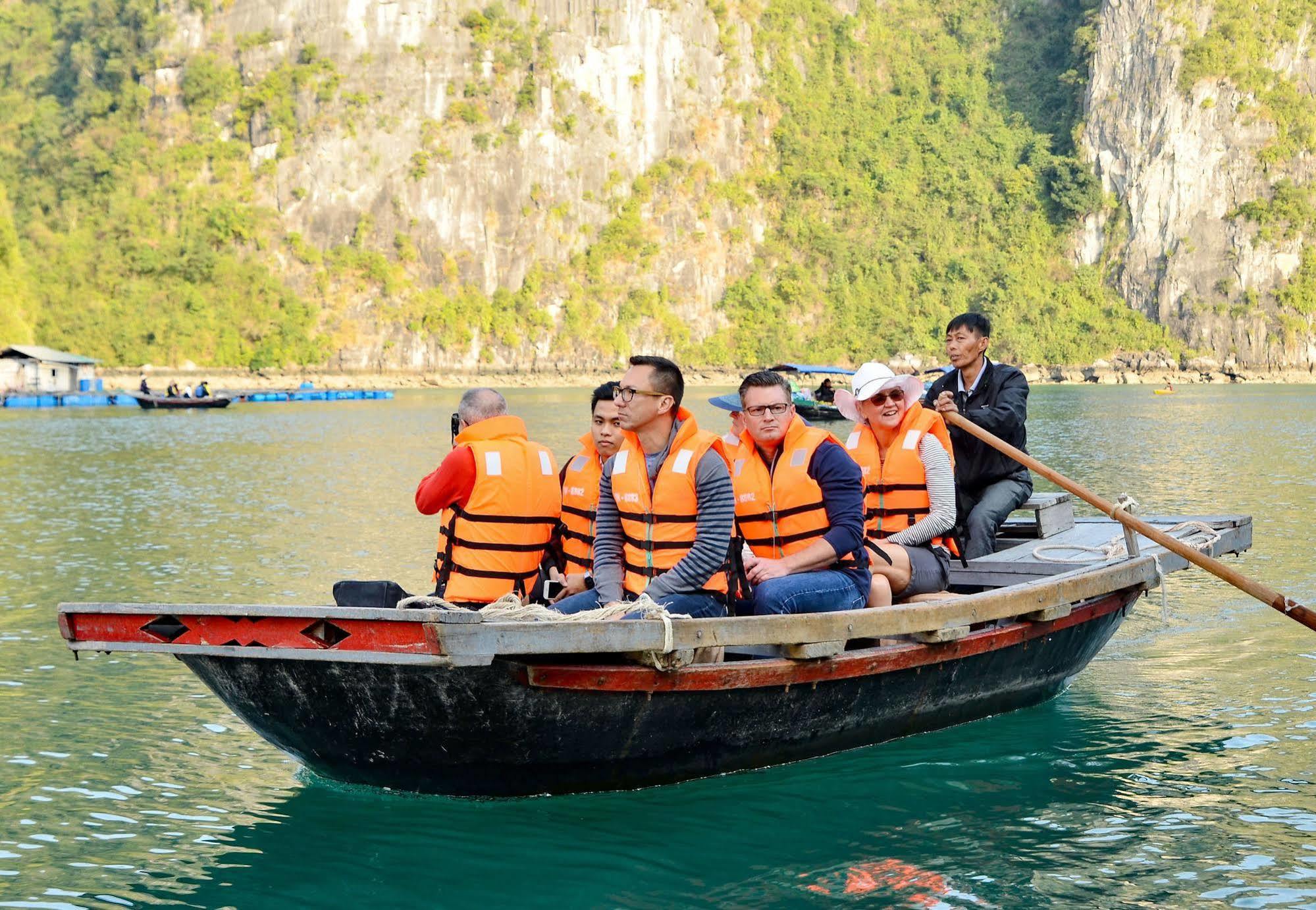 Paradise Sails Cruise Ha Long Exterior foto